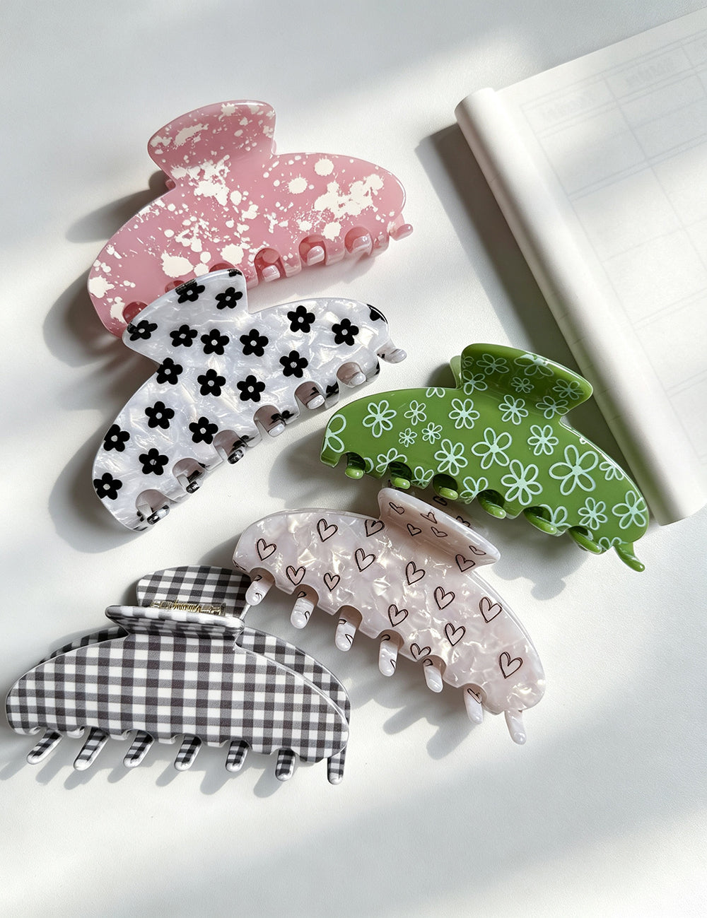 French Flower Print Marble Acetate Hair Claw 6W6HCP1659