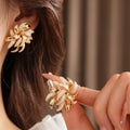 Vintage Gold Plated Enamel Flower Stud Earrings 6W6JER742