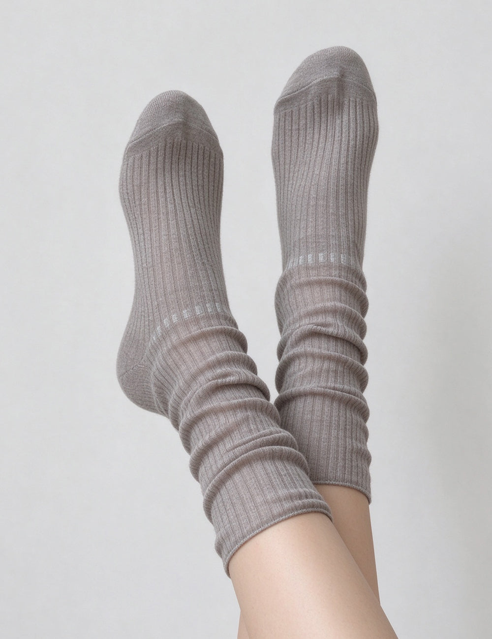 Thin Slouchy Crew Socks - DippedShop Wholesale - #1027