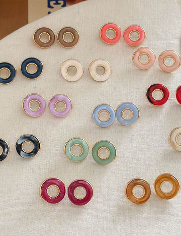 Fashion Hollow Out Resin Round Stud Earrings 6W6JER558