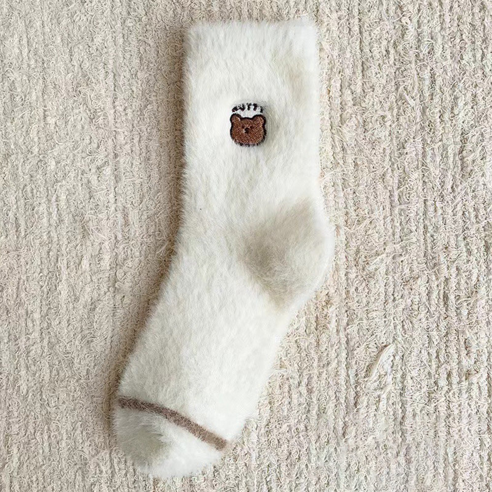 Cute Cartoon Embroidered Velvet Crew Socks 6W8FSO889