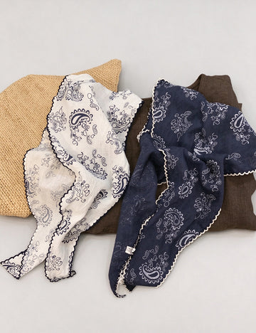 Retro Color Block Paisley Print Triangle Scarf 6W6NSC224