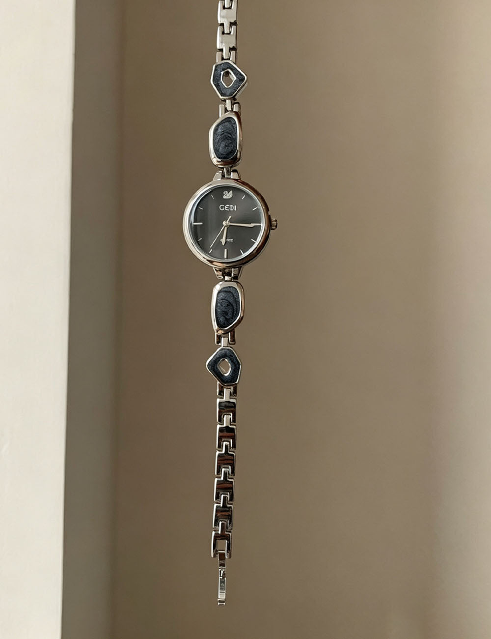 Vintage Agate Quartz Watch - DippedShop Wholesale - #3347