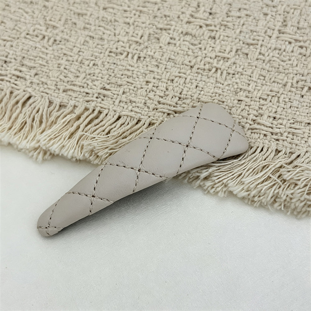 Minimalist PU Leather No-Crease Snap Hair Clip 6W6HCP1621