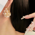 Vintage Hollow Out Pearl Cluster Hoop Earrings 6W6JER716