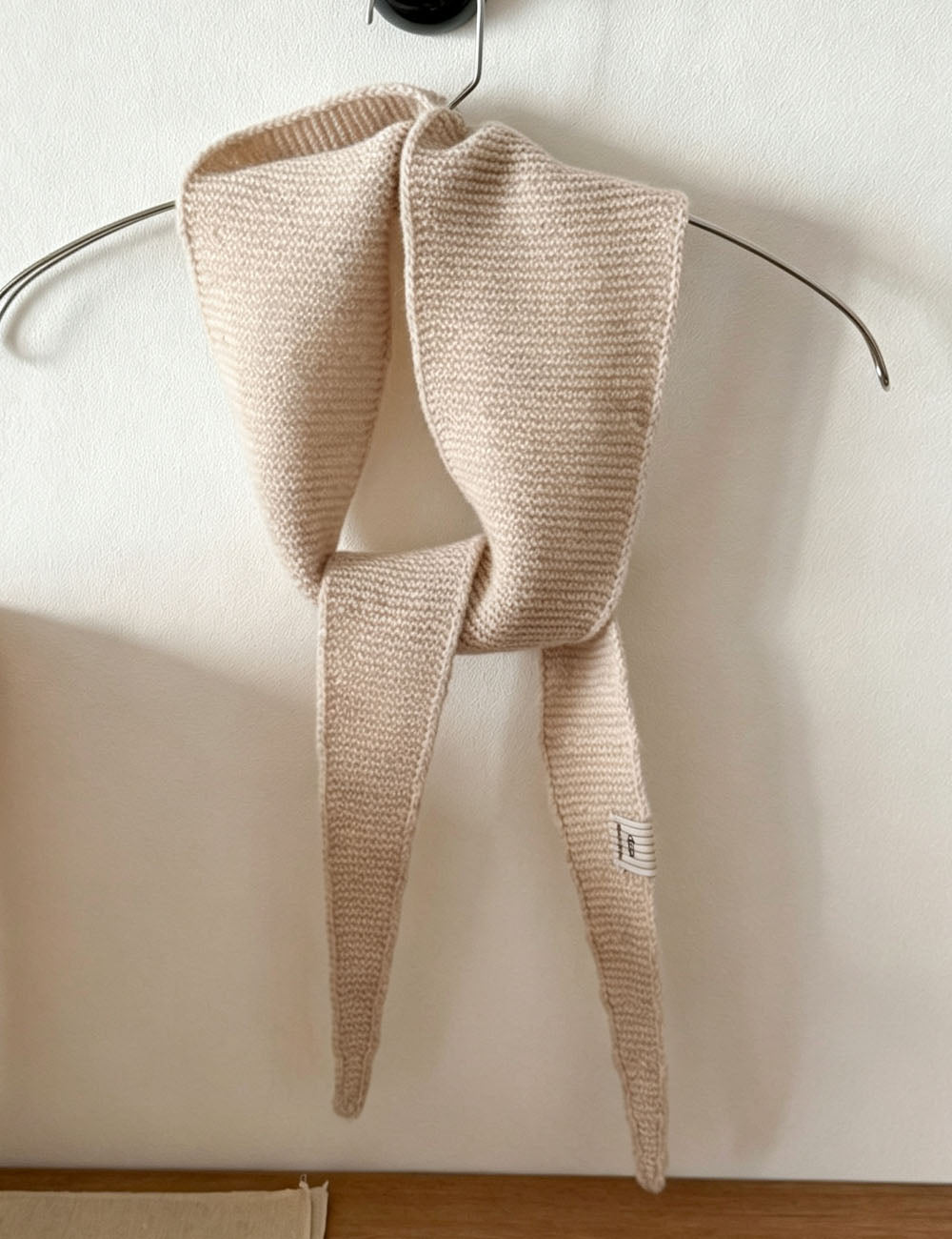 Solid Color Wool Knit Triangle Skinny Scarf 6W6NSW271
