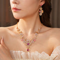 Exaggerated Rhinestone Floral Pendant Necklace 6W6JNC917