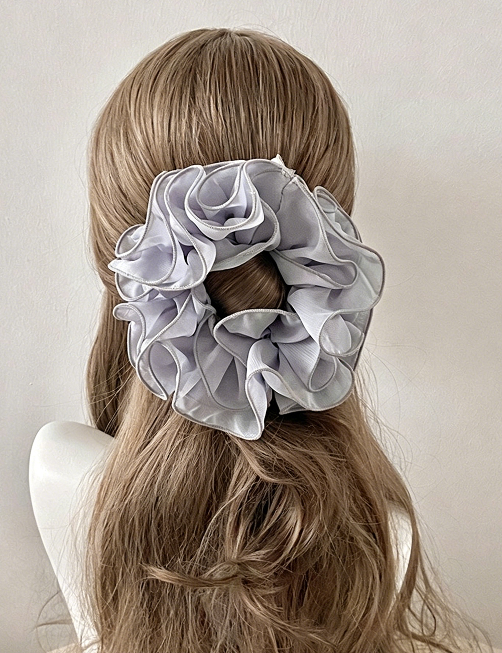 Oversized Voluminous Ruffled Floral Scrunchie MK2BLW6W6HSR19