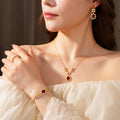 Vintage Rhinestones Floral Pendant Necklace 6W6JNC901