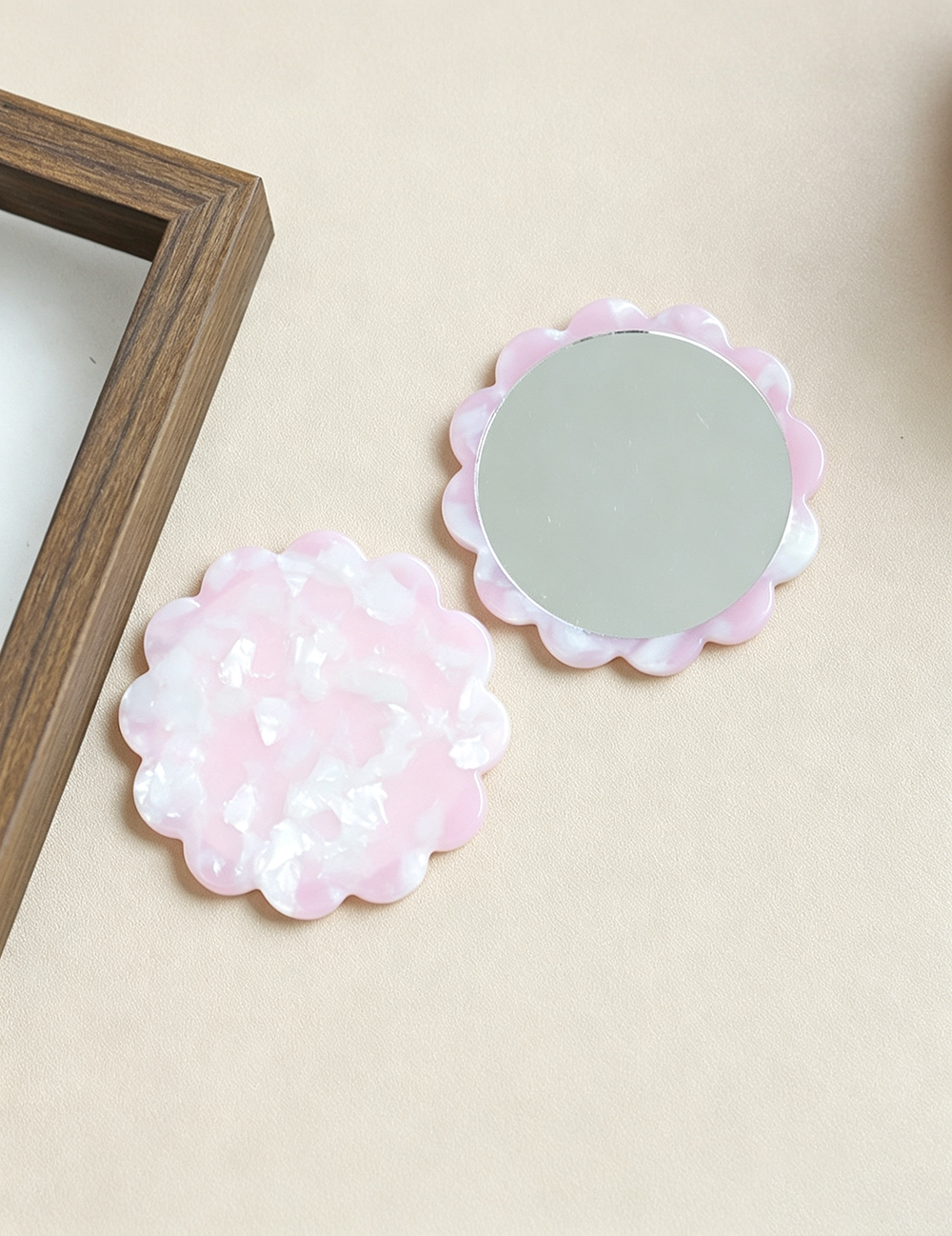 Cute Sunflower Round Portable - DippedShop Wholesale - #8403