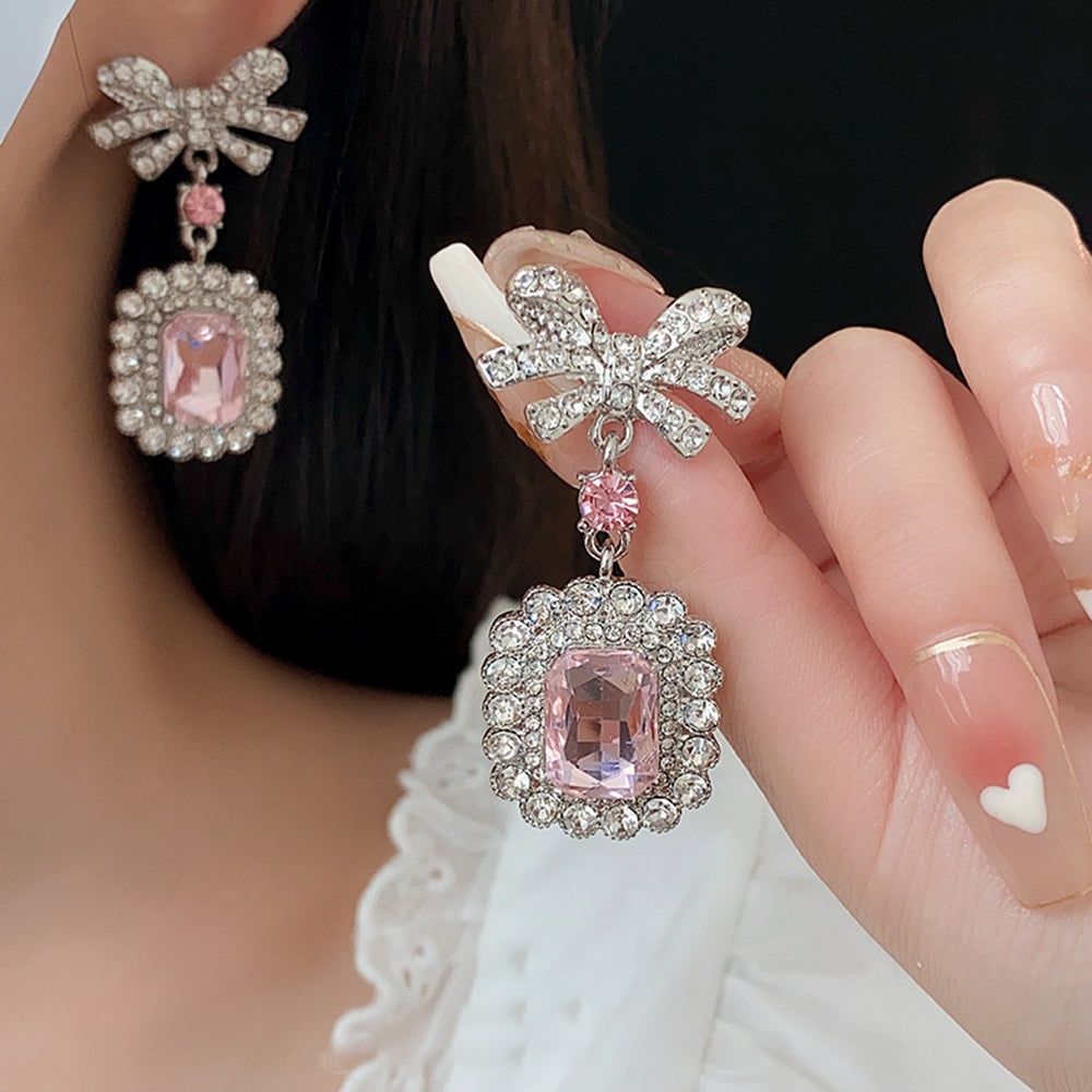 Elegant Rhinestones Pendant Bowknot Choker Necklace 6W6JNC915