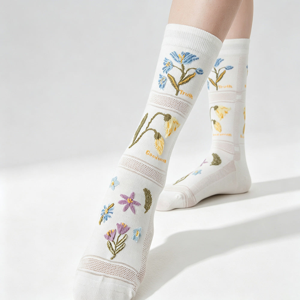 Floral Embossed Crew Socks - DippedShop Wholesale - #2179