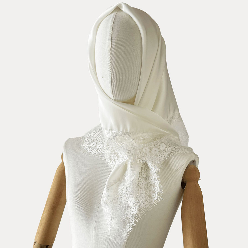 Elegant Solid Color Lace Trim Square Silk Scarf 6W6NSC223