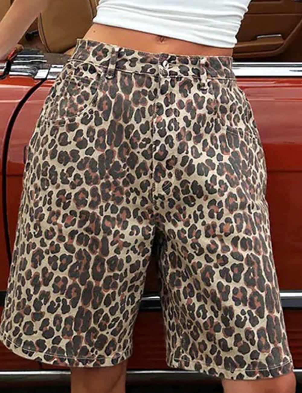 Distressed Leopard Print Bermuda Shorts DP25B702