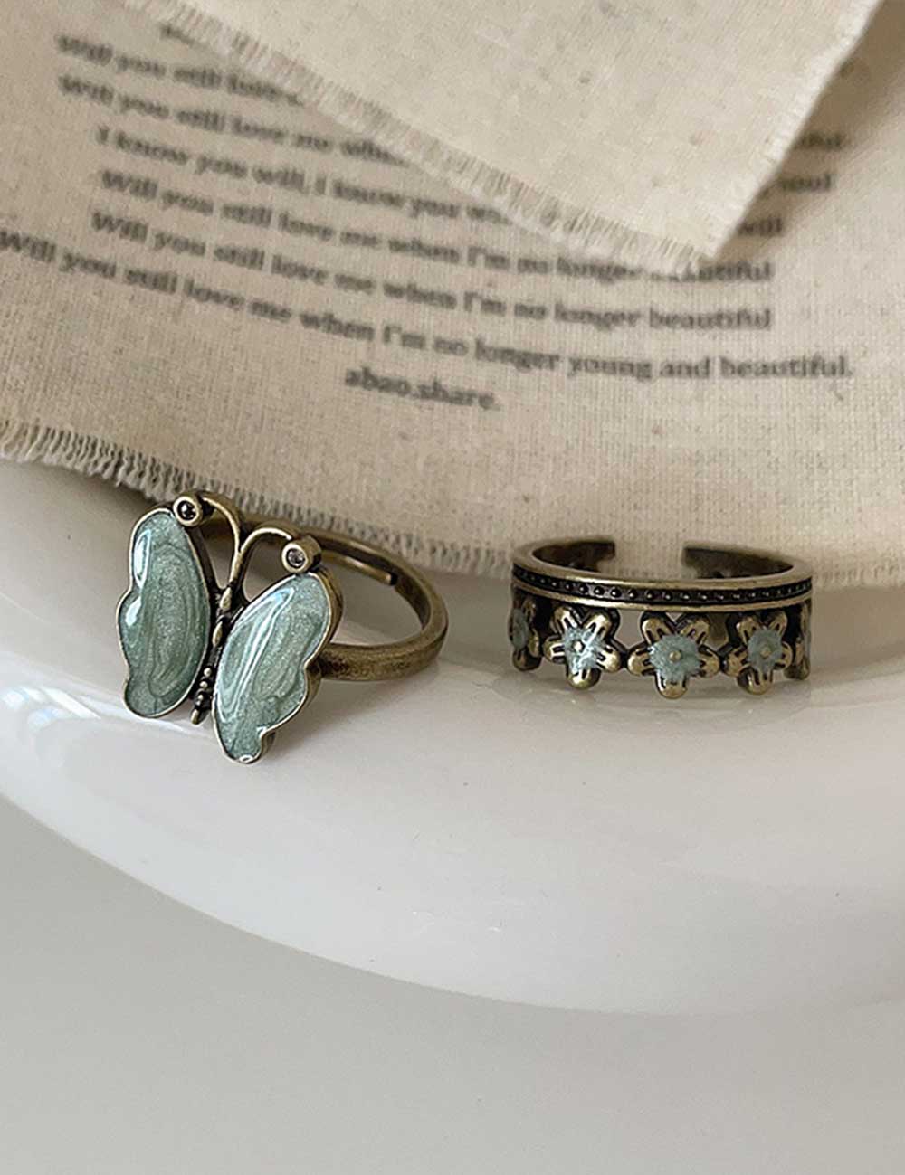 Vintage Butterfly Flower Ring - DippedShop Wholesale - #8339