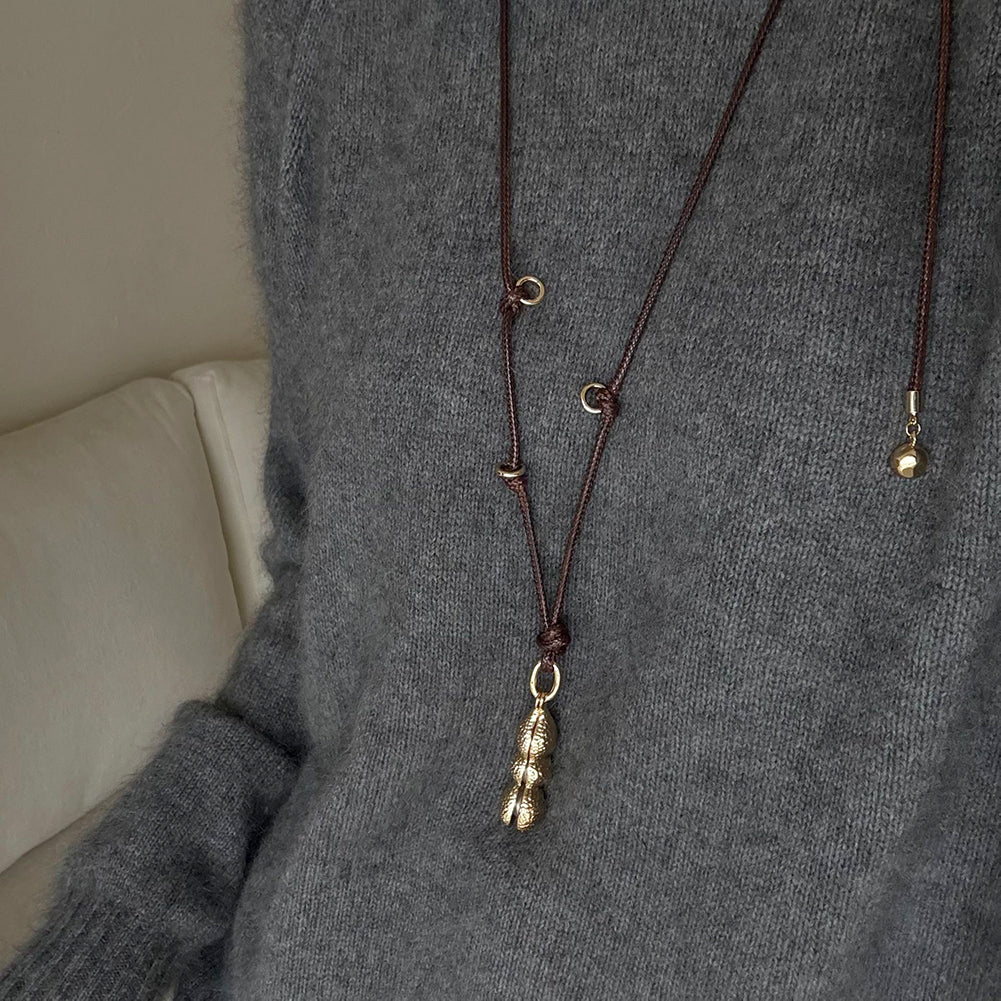 Simple Pea Pod Pearl Pendant Cord Necklace 6W6JNC1013