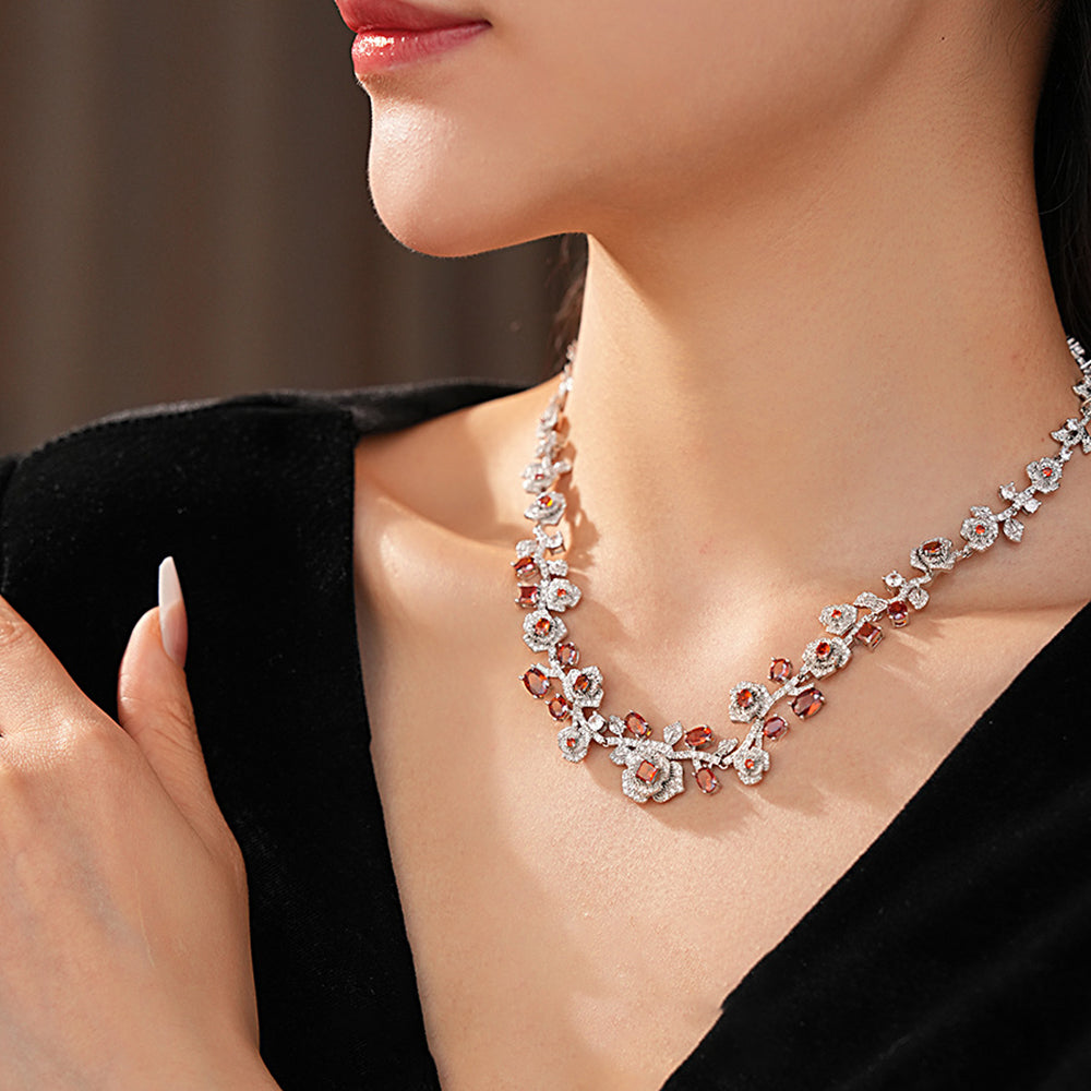 Vintage Rhinestone Rose Chain Buckle Necklace 6W6JNC921