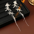 Retro Gold Plated Bamboo Leaf Tassel Earrings 6W6JER806