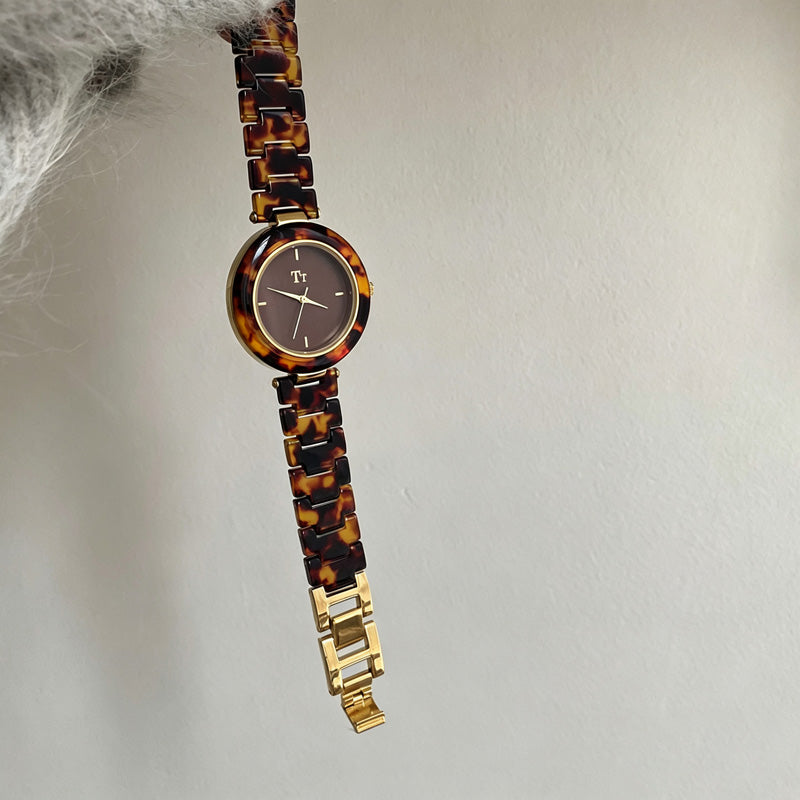Vintage Round Quartz Watch - DippedShop Wholesale - #9331
