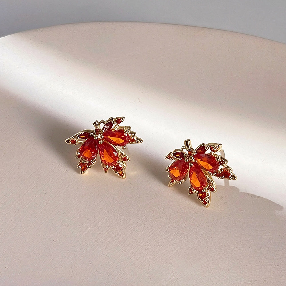 Vintage Red Cubic Zircon Maple Leaf Stud Earrings 6W6JER947