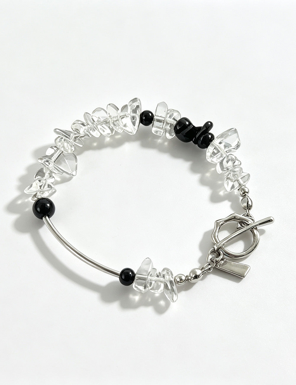 Irregular Transparent Crystal Stone Beaded Bracelet 6W6JBR351