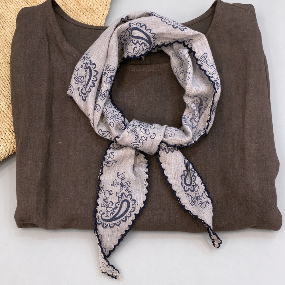 Retro Color Block Paisley Print Triangle Scarf 6W6NSC224