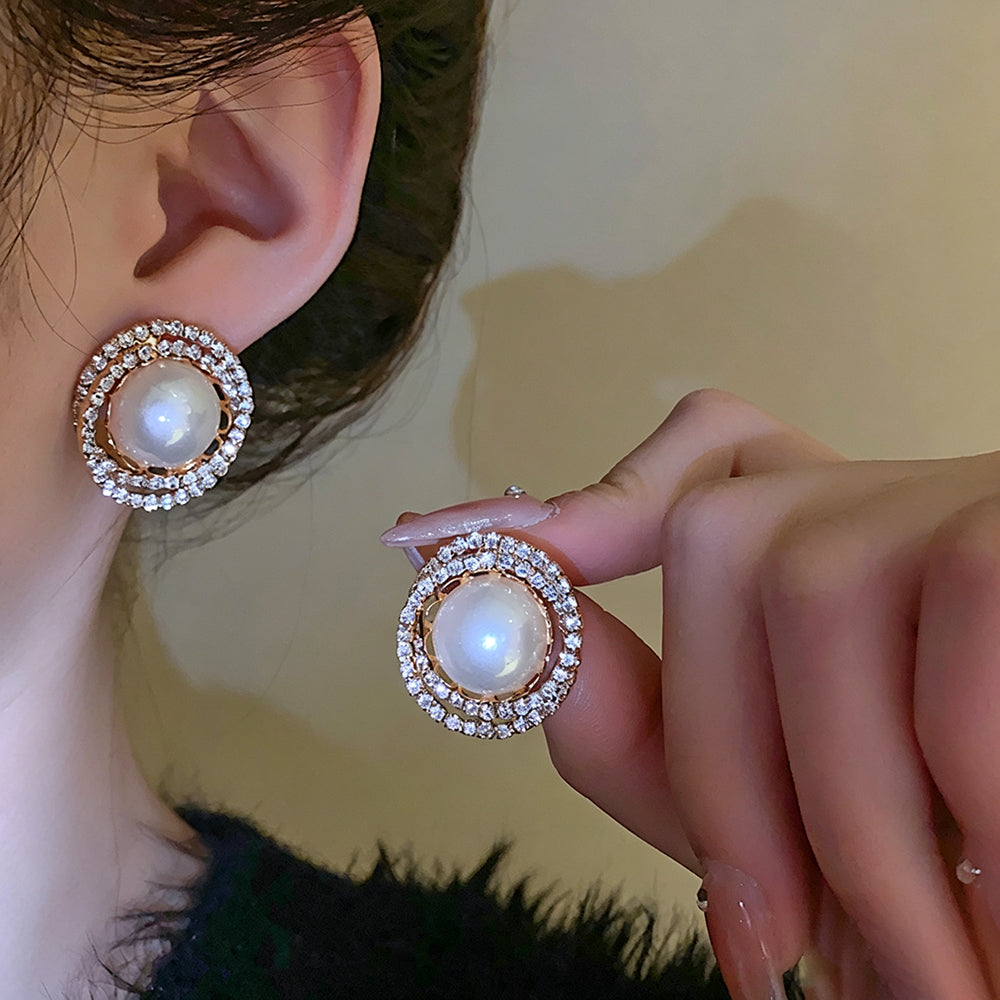 Vintage Sparkly Halo Rhinestone Pearl Stud Earrings 6W6JER753