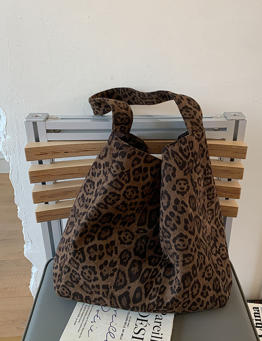 Retro Leopard Suede Large Capacity Shoulder Bags 6S10BBG1552