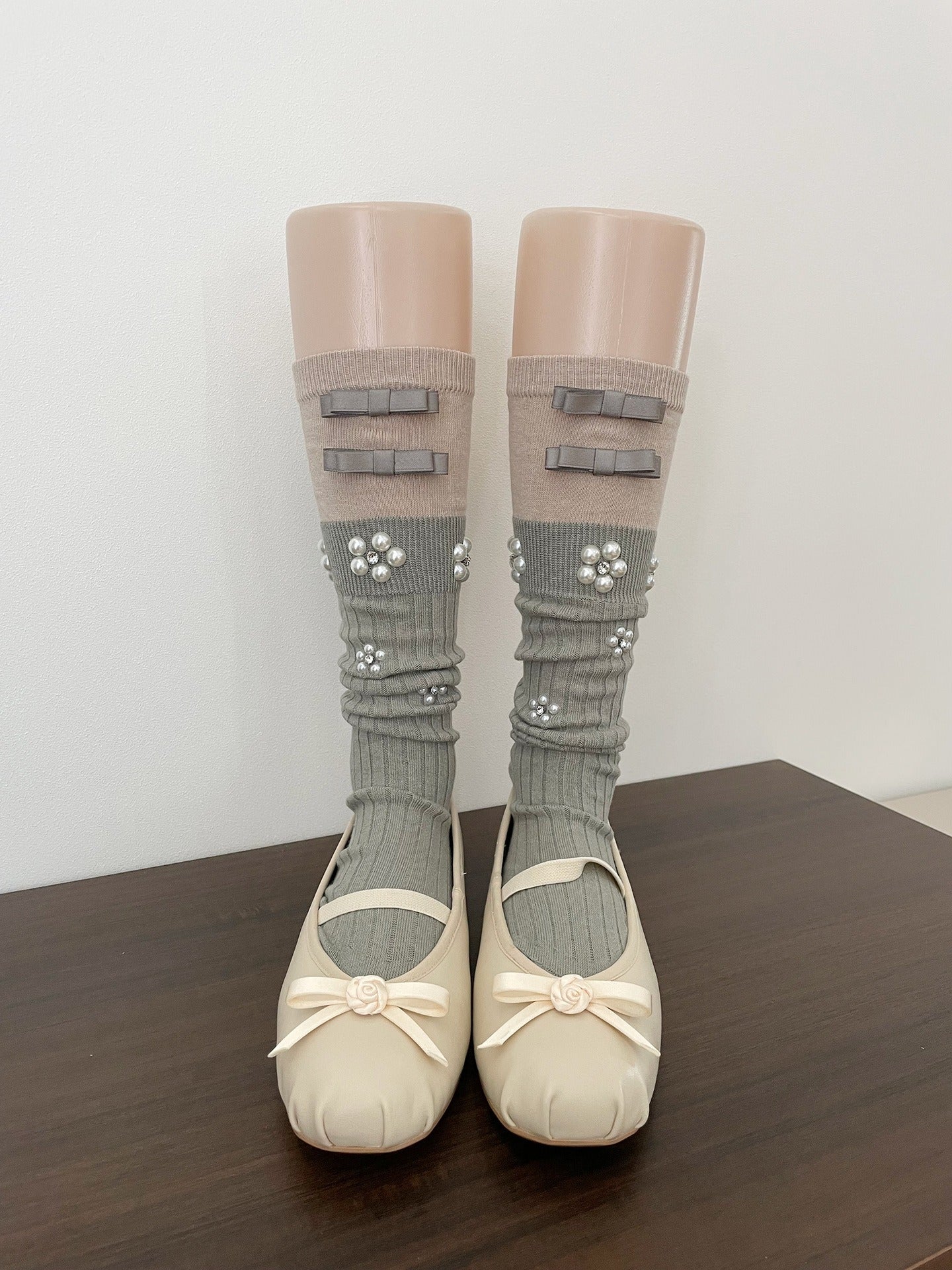 Floral Bow Calf Socks - DippedShop Wholesale - #2355