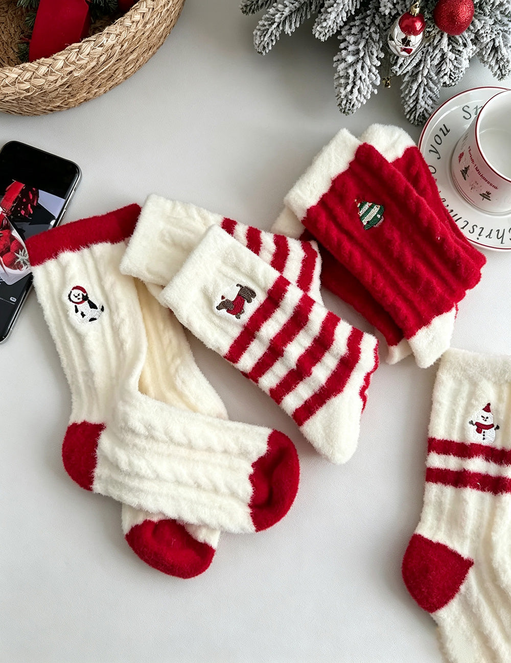 Christmas Embroidered Cable Crew Socks 6W8FSO909