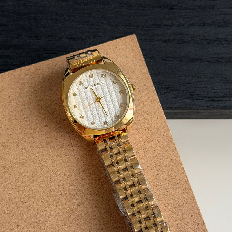 Analog Quartz Watch - DippedShop Wholesale - #2739