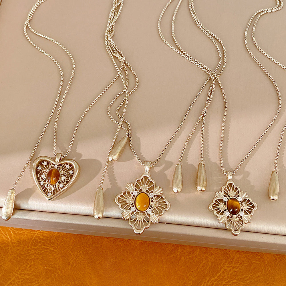 Chic Rhinestones Heart Pendant Choker Necklace 6W6JNC903