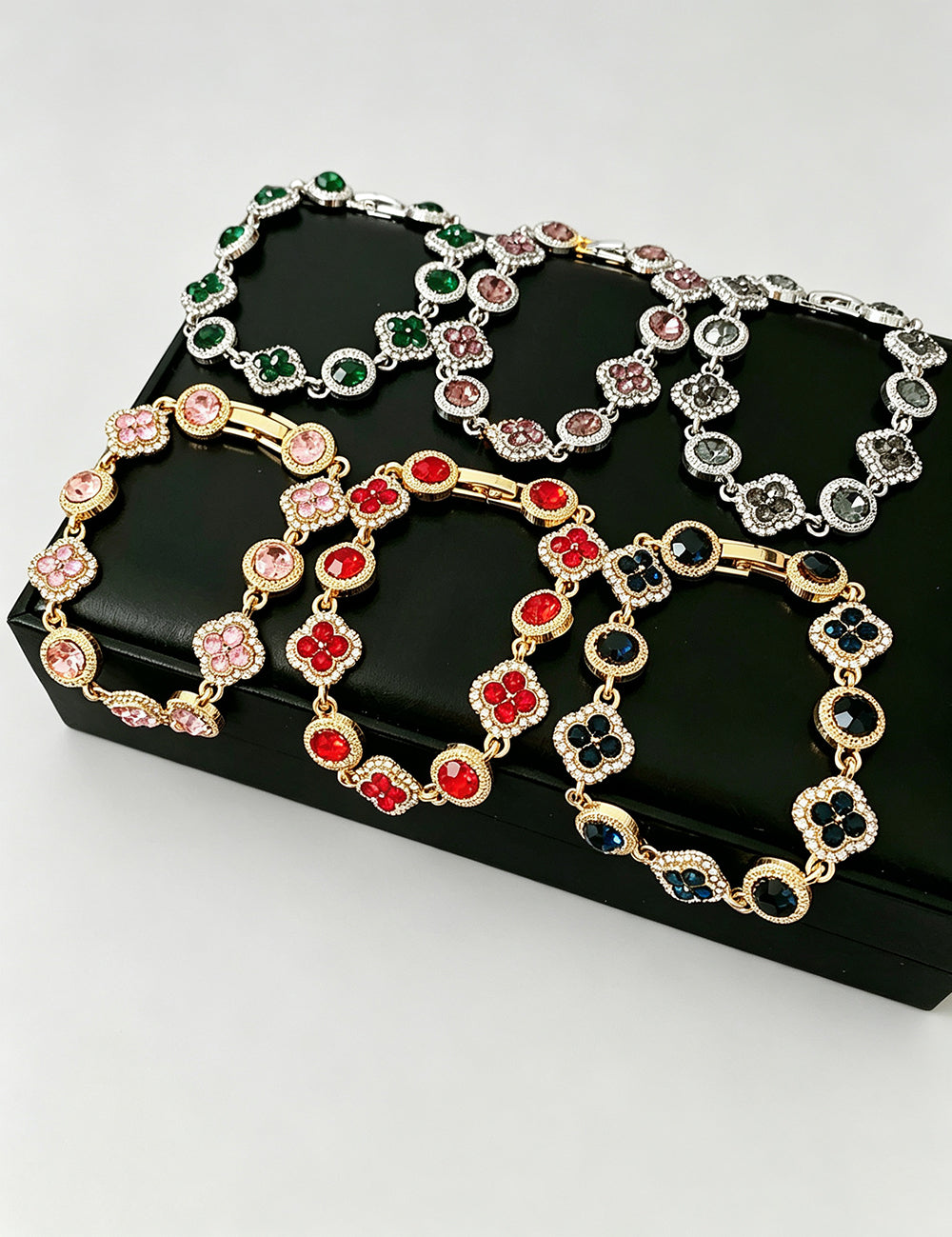 Vintage Gold Plated Floral Rhinestones Bracelet 6W6JBR722