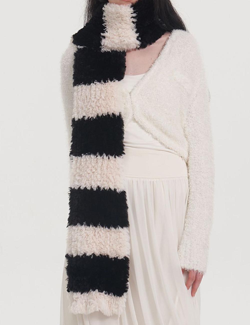 Cute Faux Fur Striped Warm Knit Scarf DP25F627