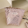 Vintage Embossed Large Capacity Portable Makeup Bag MK2BW6W10BOB385