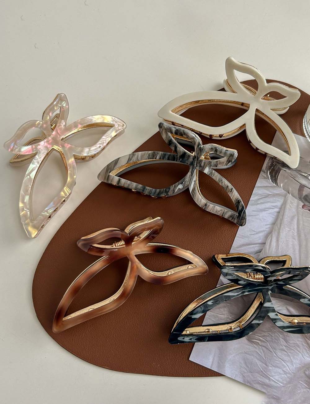 Elegant Butterfly Hair Claw - DippedShop Wholesale - #2451