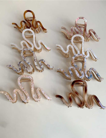 Irregular Wave Large Nonslip Hair Clips DP25F988