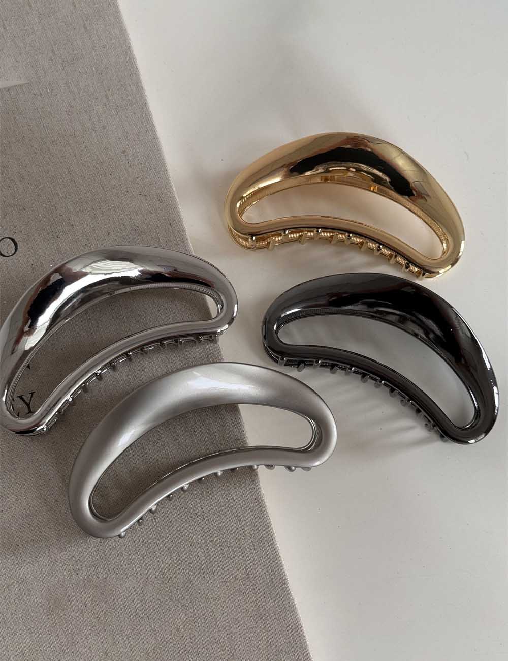 Hollow Out Geometric Hair Claw - DippedShop Wholesale - #5587