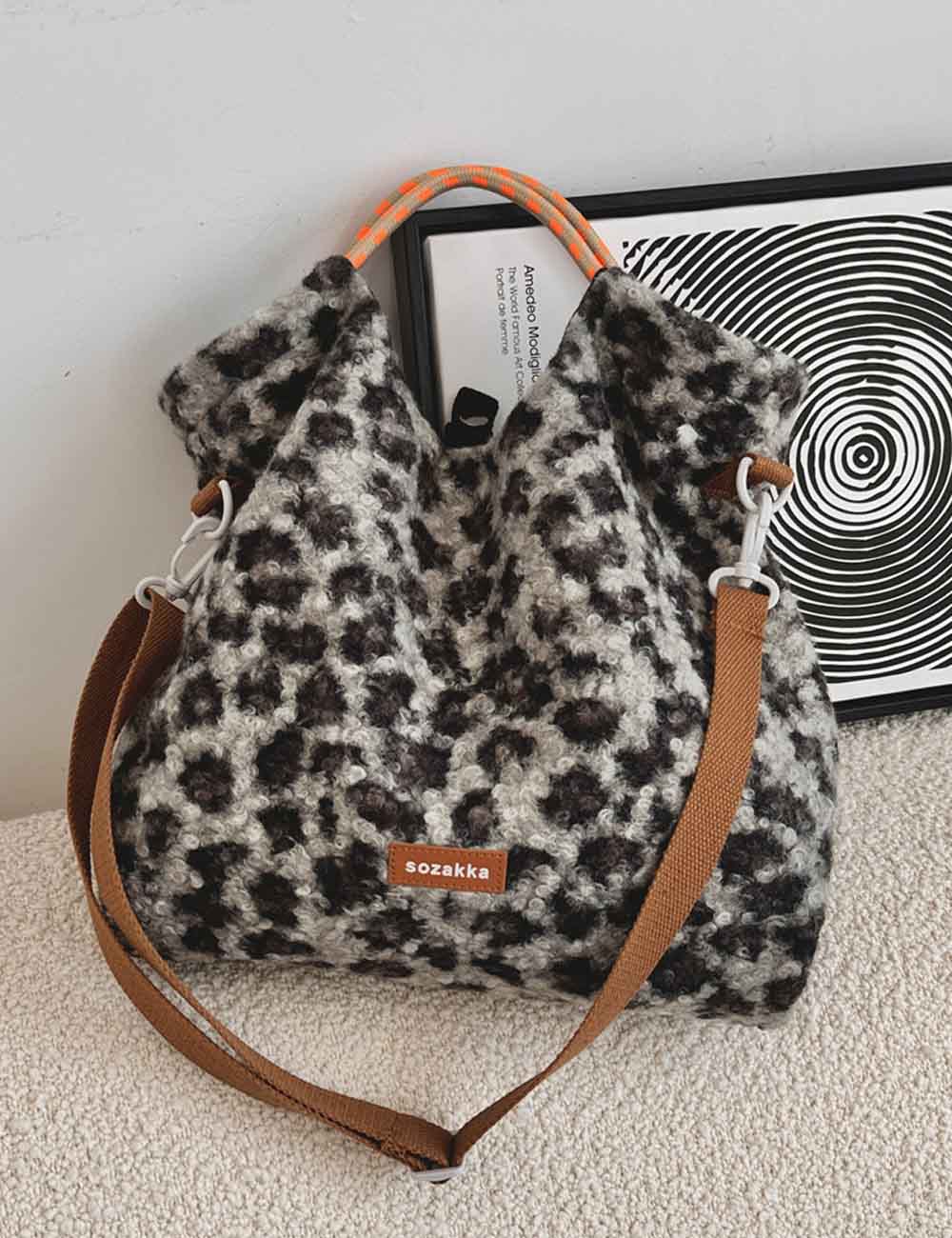 Winter Vintage Striped Plush Crossbody Shoulder Bag DP25G659