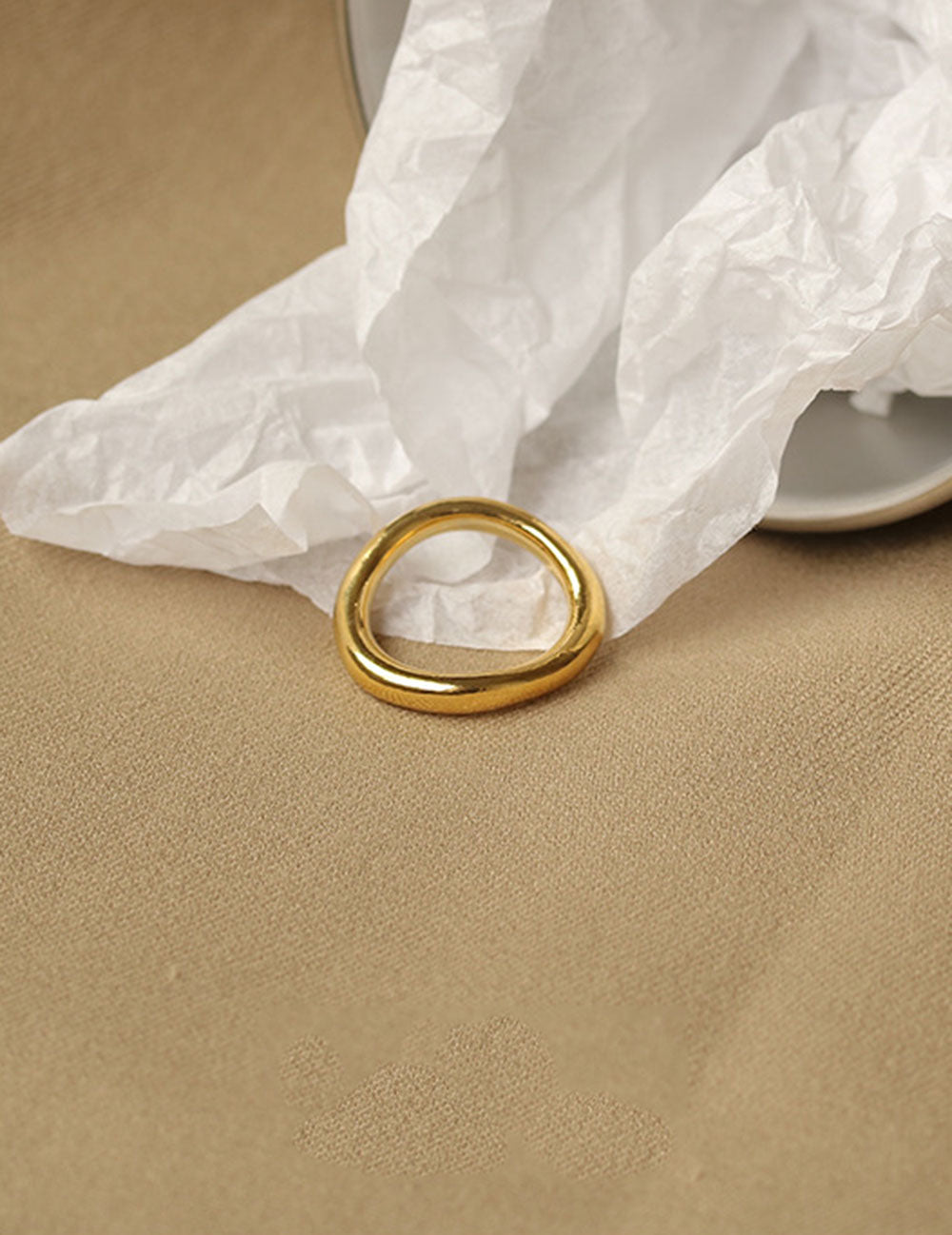 Retro Gold Round Band Ring DP25B793