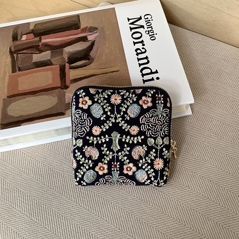 Vintage Floral Embroidery Portable Jewelry Case 6W13HSJ94