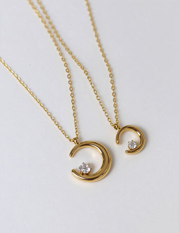 Trendy Rhinestone Moon Pendant Choker Necklace 6W6JNC1080