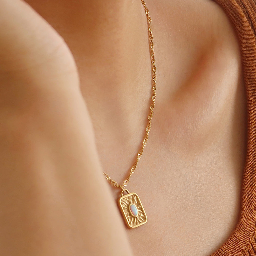 Vintage Gemstone Square Medallion Pendant Necklace 6W6JNC1068