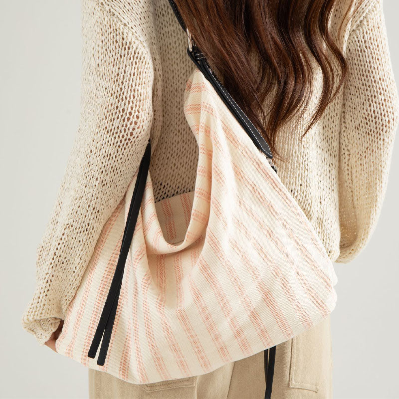 Trendy Striped Print Large Capacity Shoulder Bag 6W10BBG1366