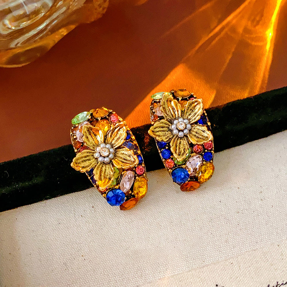 Multi-Color Crystal Flower Stud Earrings 6W6JER831