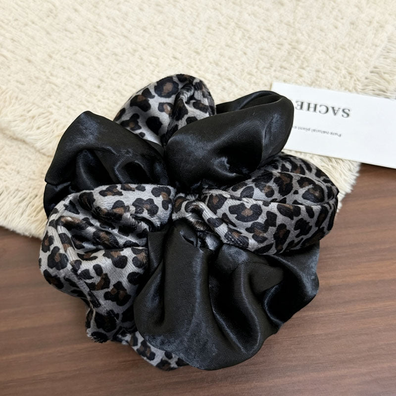 Vintage Leopard Print Velvet Satin Scrunchies 6W6HSR362