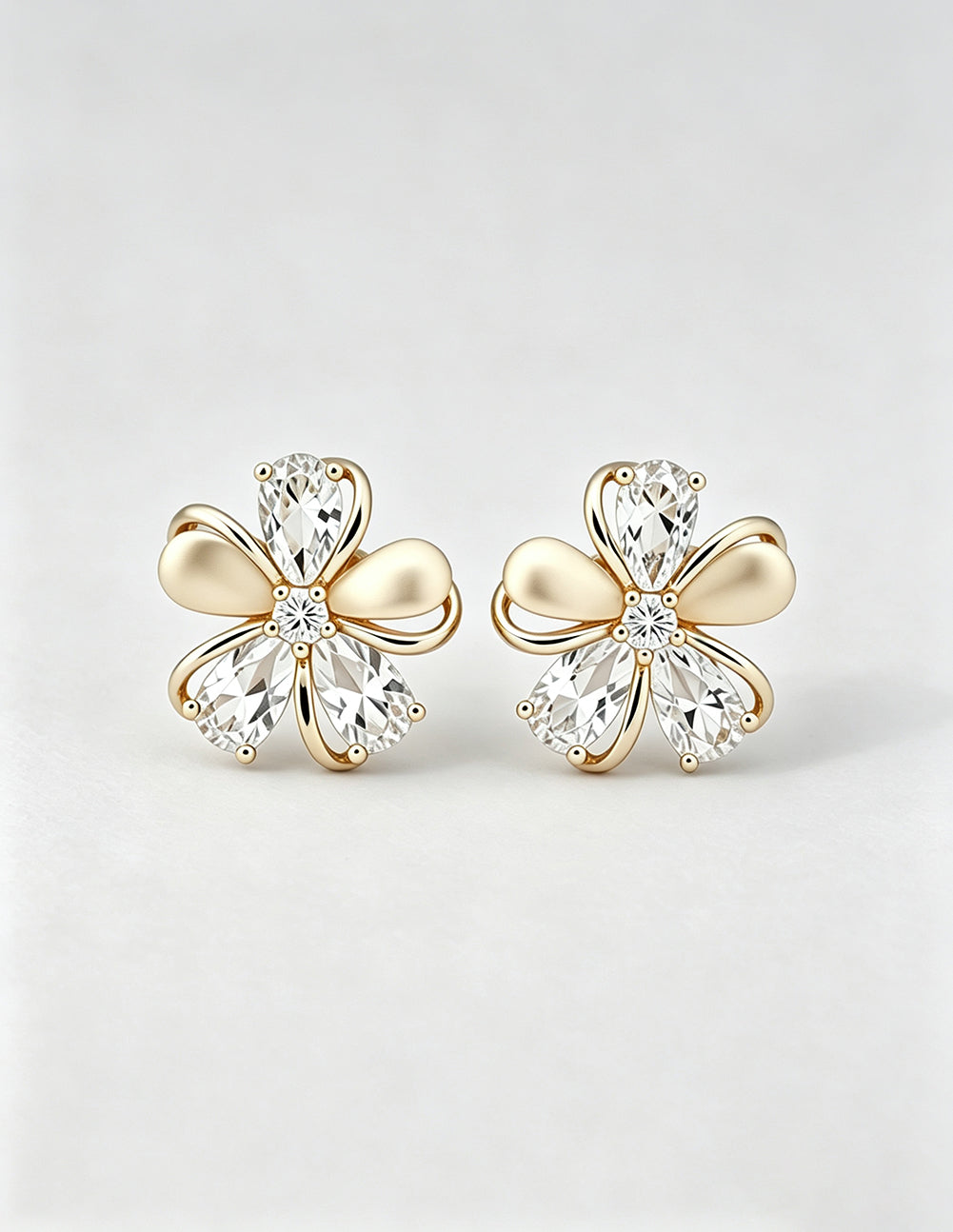 Elegant Gold Plated Cubic Zirconia Flower Stud Earrings 6W6JER725