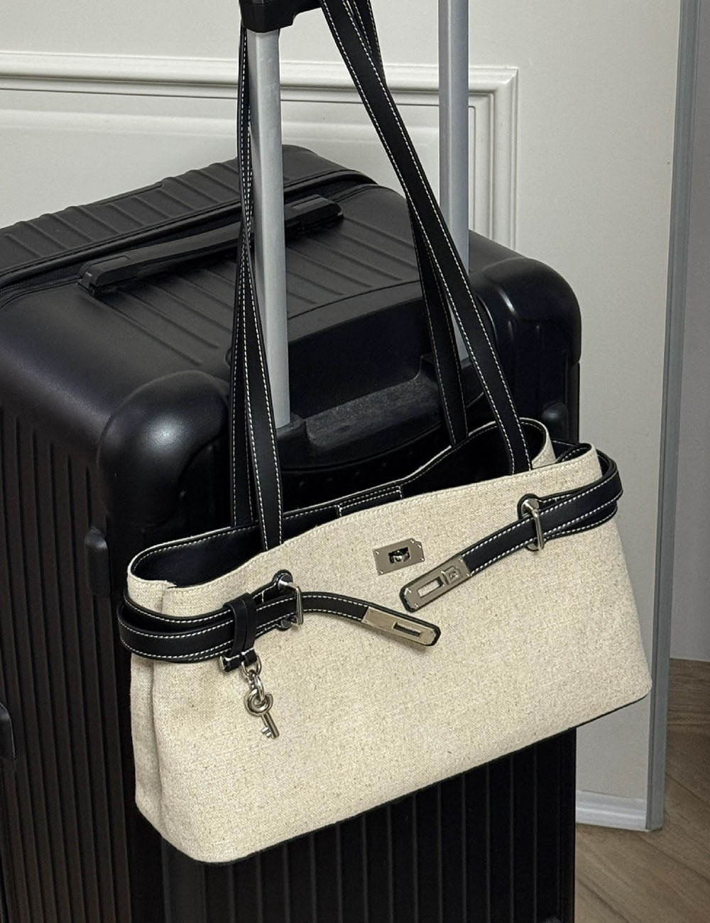 Chic Color Block Large Capacity Shoulder Bags 6W10BBG1327