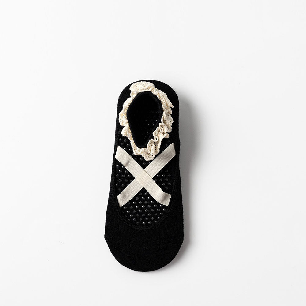 Lace Trim Criss Cross Yoga Socks 6W8FSO765