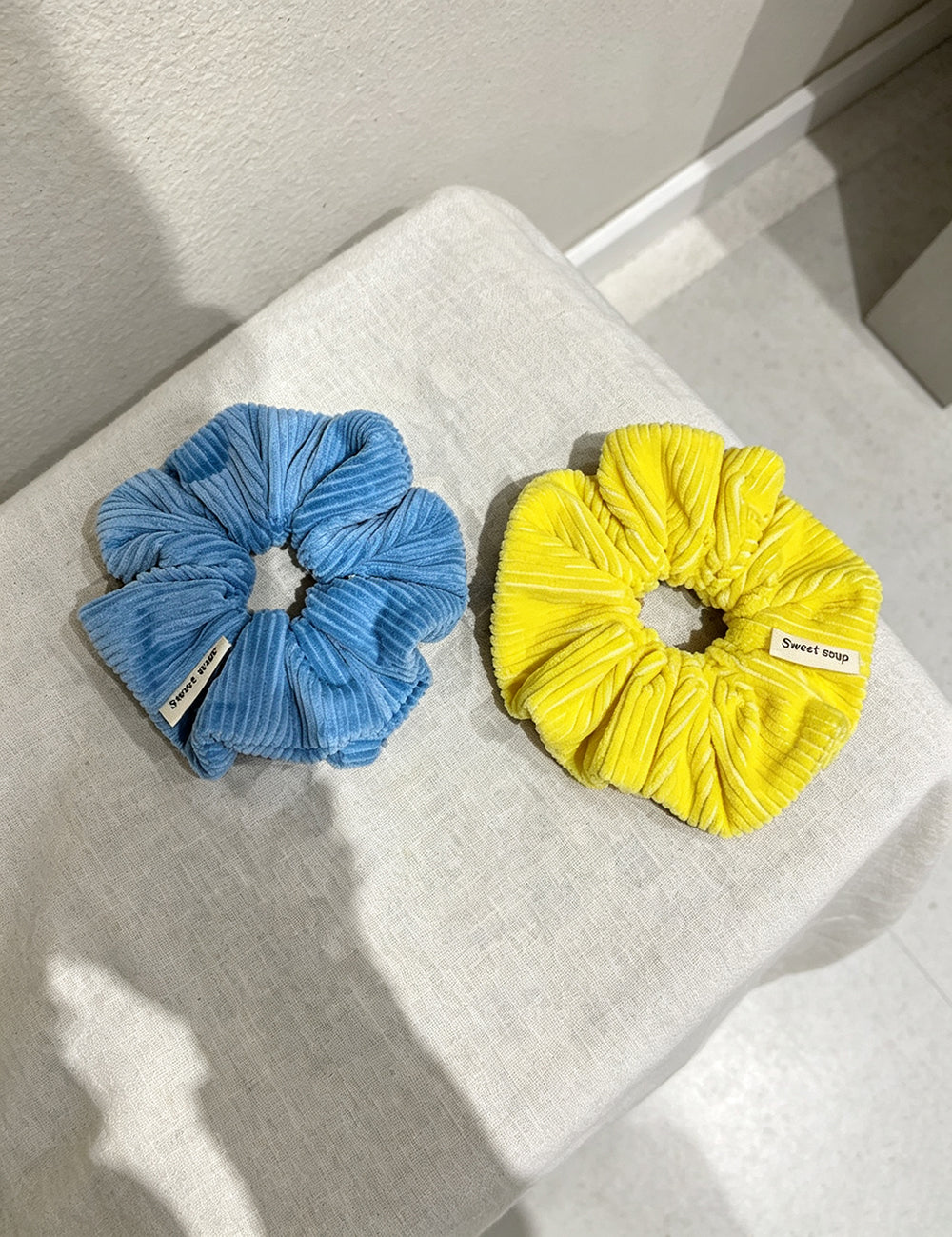 Simple Solid Color Corduroy Ruffled Scrunchies 6W6HSR498